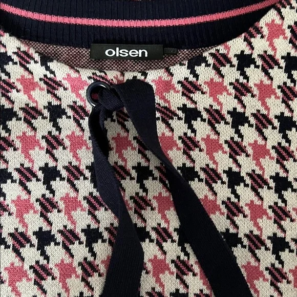 Olsen Women's Houndstooth Pattern Sweater - Picture 3 of 5